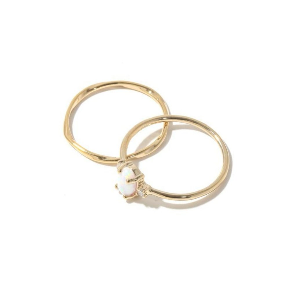 Dainty Gold Band Ring Set
